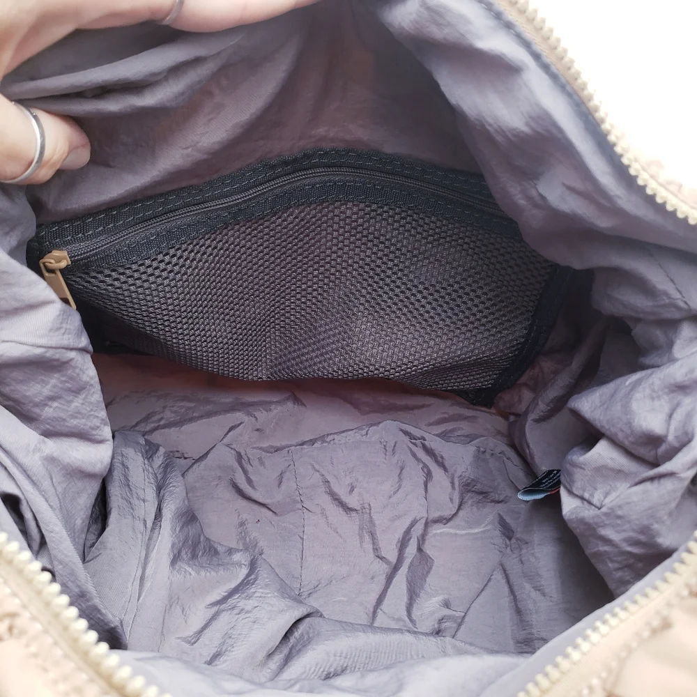 Urban Expressions Leda Quilted Square Nylon Puffer Hobo Bag‎ Purse Natural